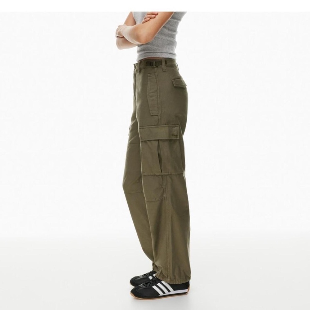 Aritzia Olive Green Wide-Leg Cargo Pants